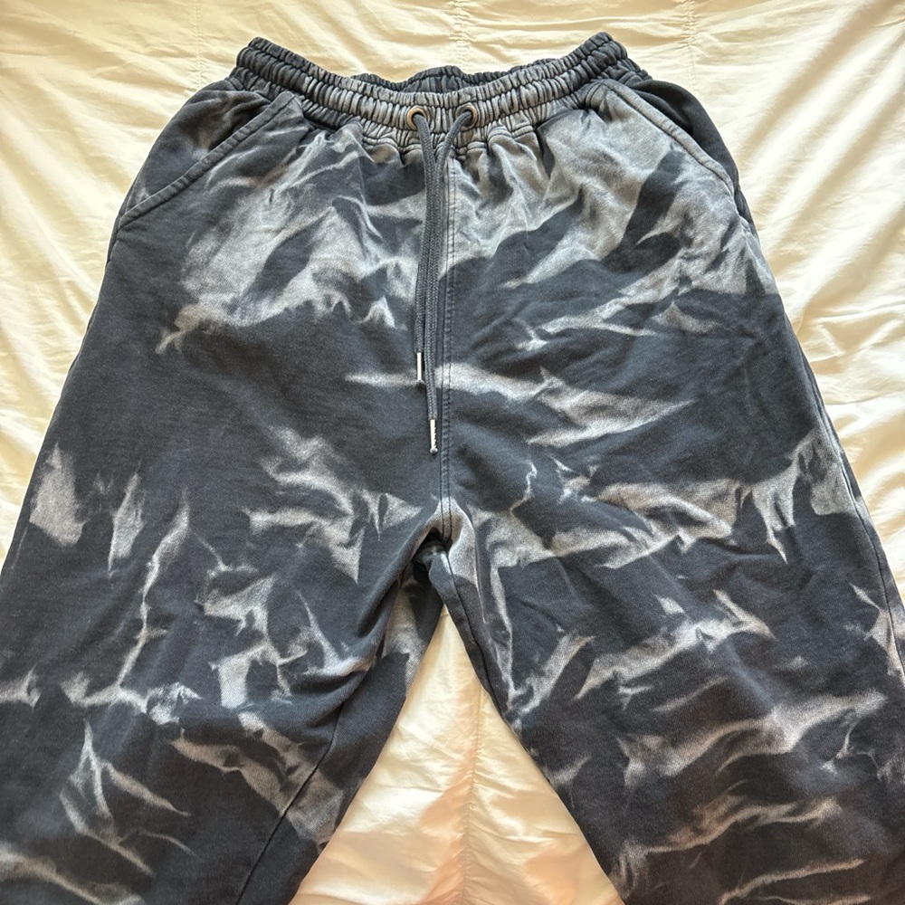 Misguided Gray Tie-Dye Women’s Sweatpants Sinched at ankle